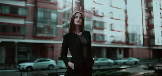 business-lady-1584654_640